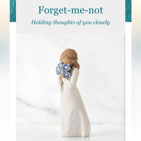 Forget-me-not sculpted figure by Susan Lordi | Willow Tree - Picture 3 of 6